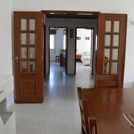 Casa Andy - 2 Bed Room Apartment With Sea View Lagos Exterior photo
